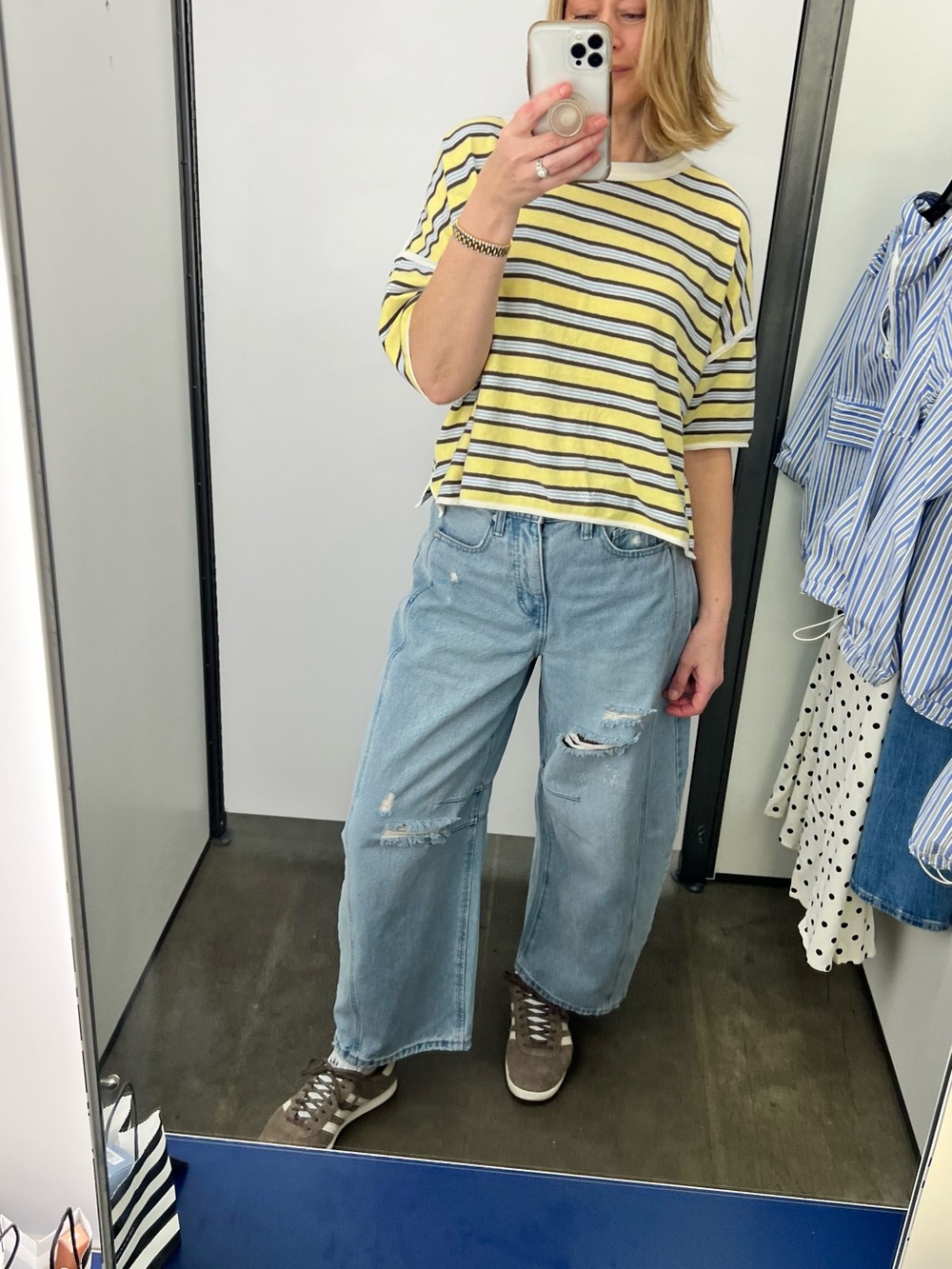 Light Wash Distressed barrel Jeans